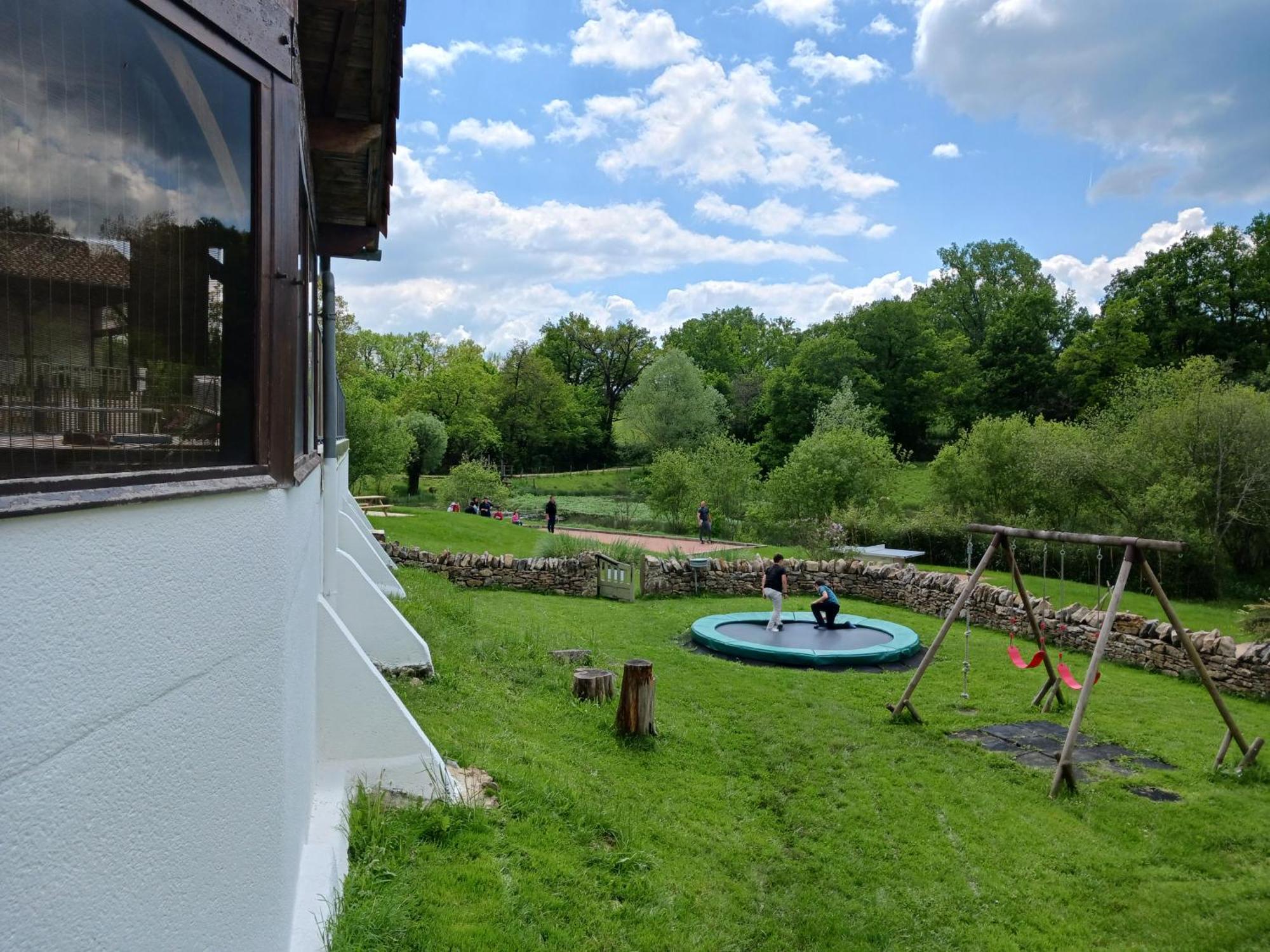 Camping Domaine Papillon Reyrevignes  Exterior foto